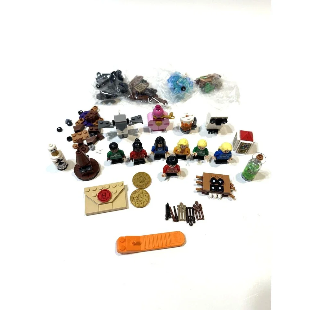 Lego Harry Potter Minifigure Lot 2025 Holiday Advent Calendar Christmas COMPLETE - Picture 2 of 13